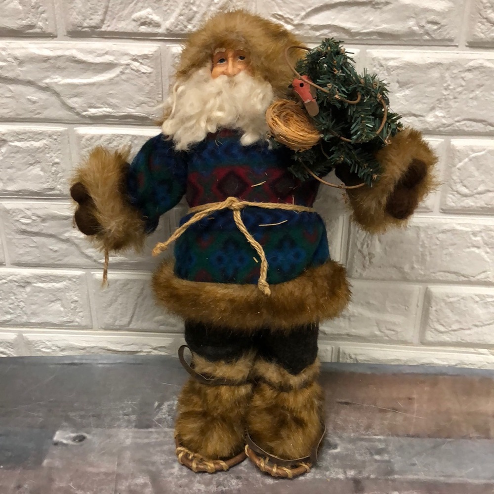15" Primitive Folk Art winter Santa Claus with snow shoes plush‎ Figurine/Statue